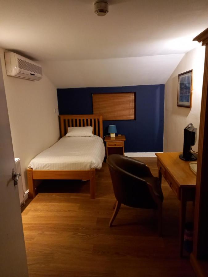 The Renishaw Rooms 外观 照片